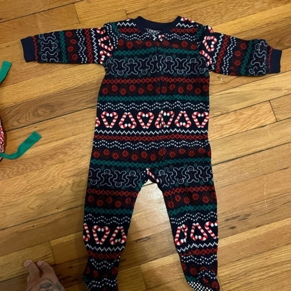 Cute gingerbread Christmas infant pajamas 18M
